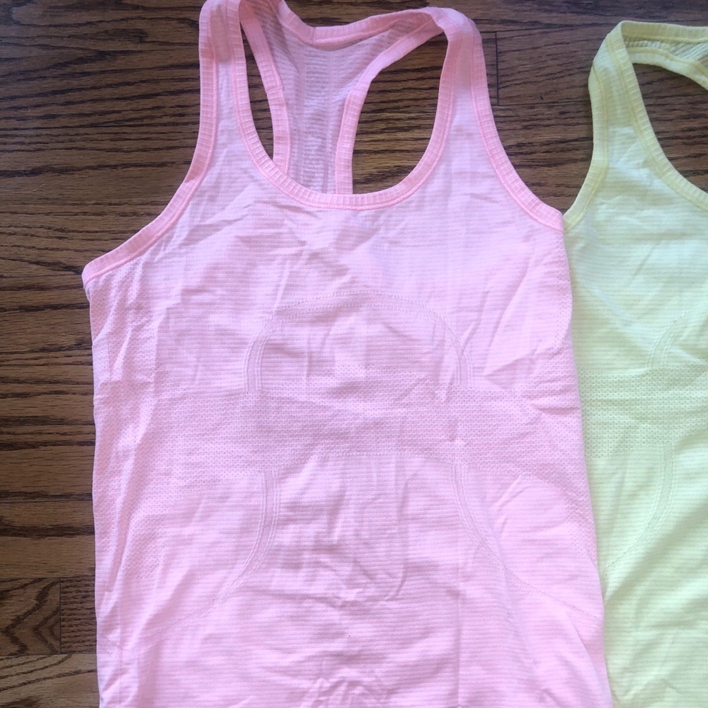 Lululemon Swiftly Tech Racerback - Picture 2 of 6